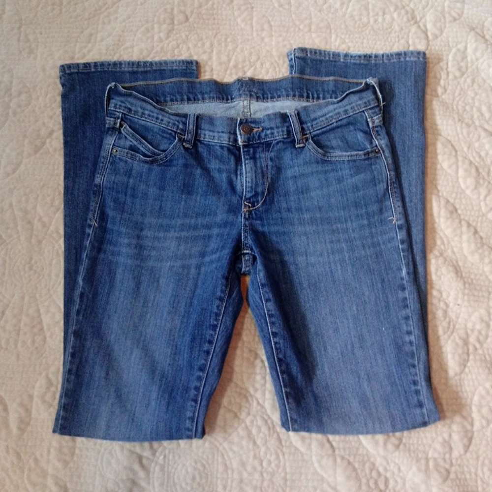 OLD NAVY JEANS